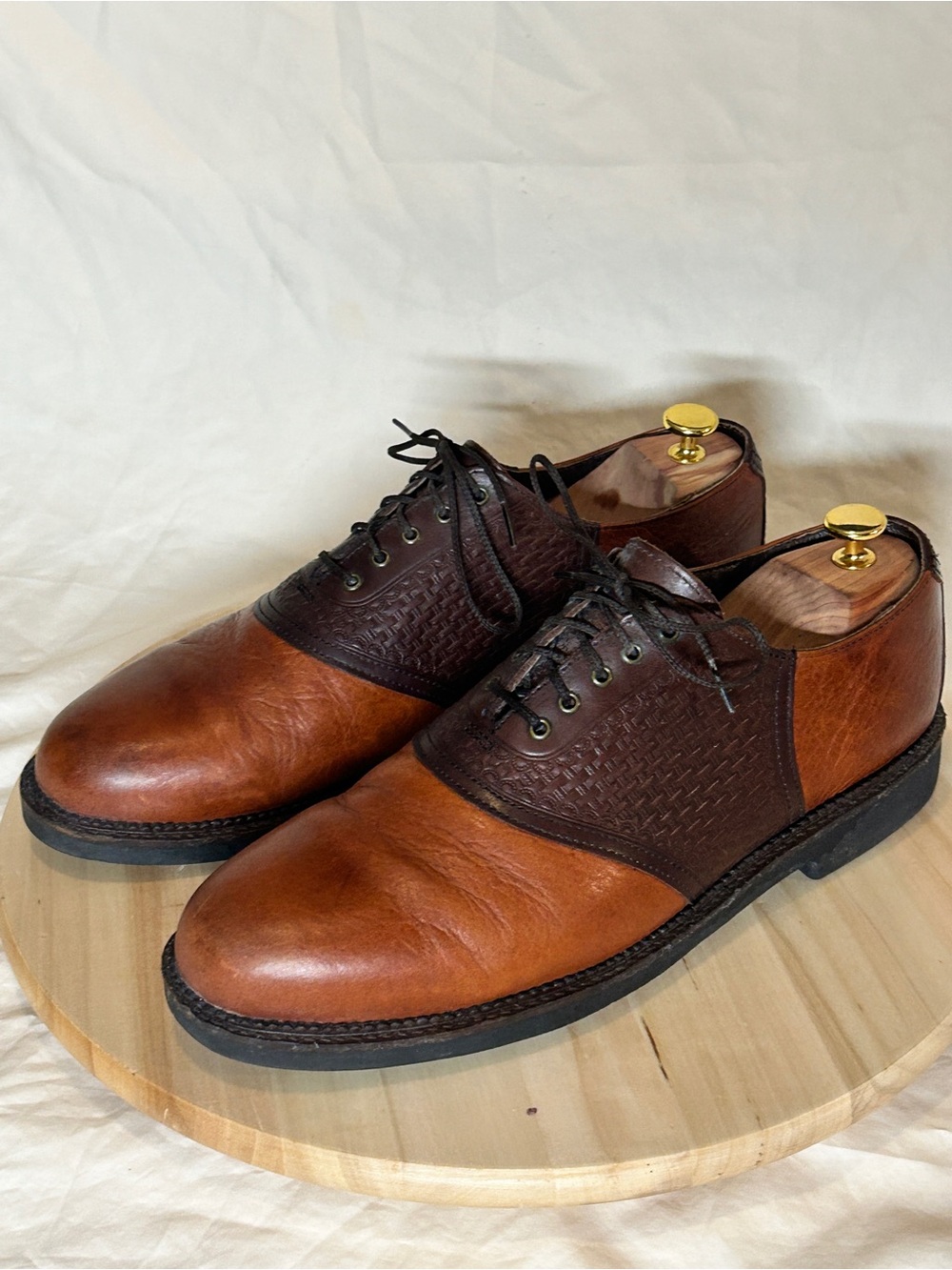 H.S. Trask Men’s Two-Tone Brown Buffalo Leather Lace-Up Oxford Round Toe 13 N